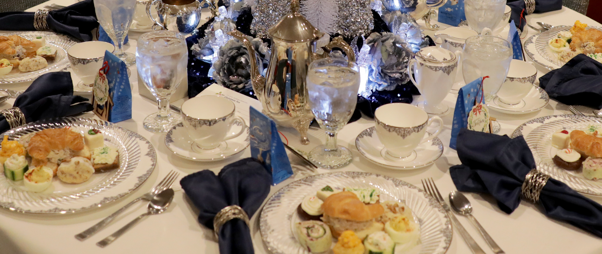 Christmas Tea Decorators
Share your gift of hospitality
