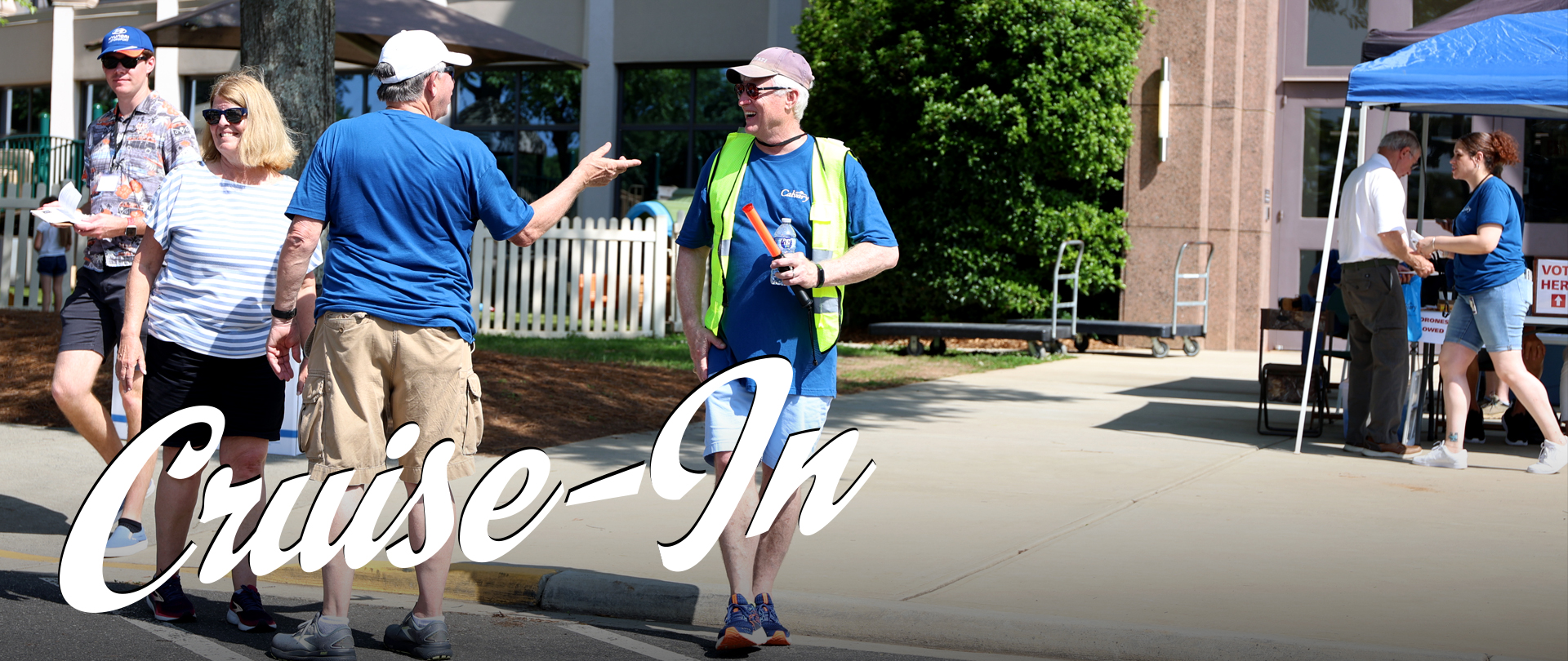 <p>Calvary Cruise-In Volunteers<br />
Saturday, June 6<br />
<em>Register to serve!</em></p>
