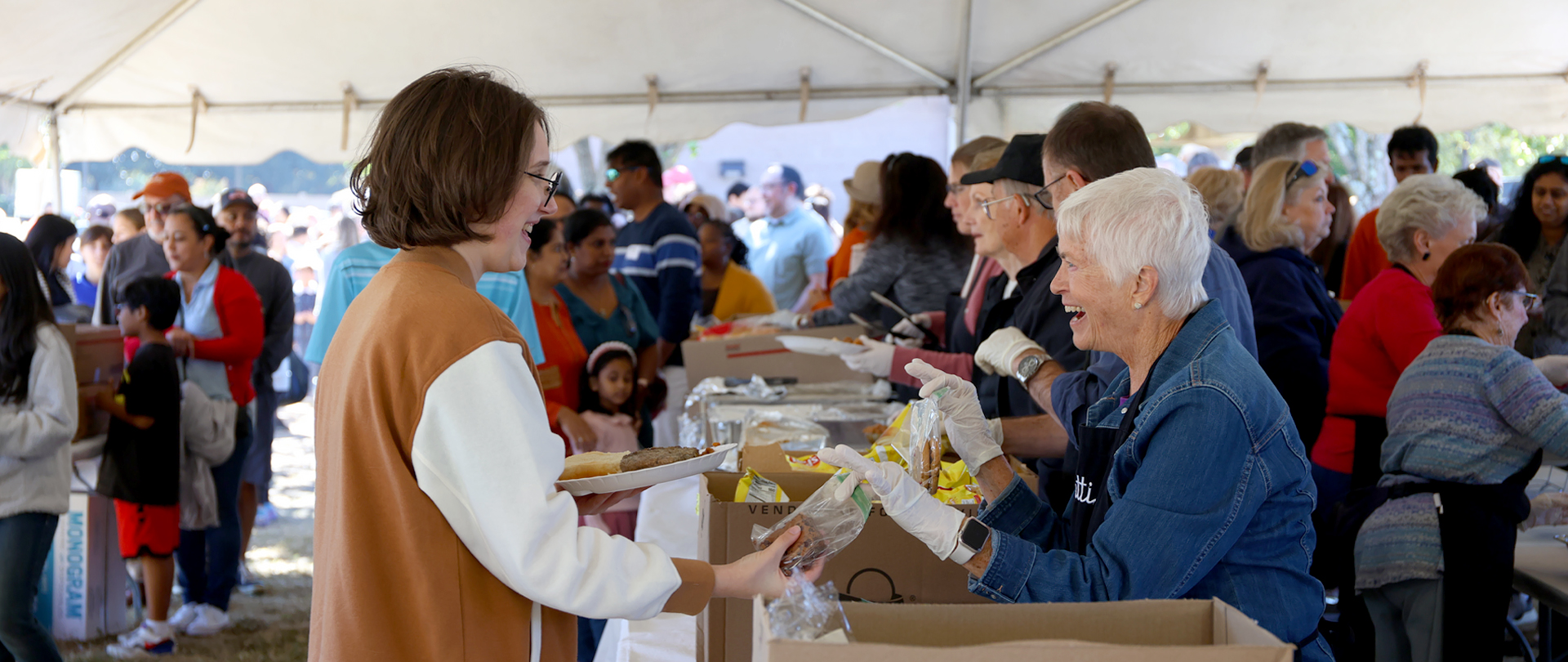 Serve at Family & Friends Day
Sunday, October 6
Thank you for serving!
