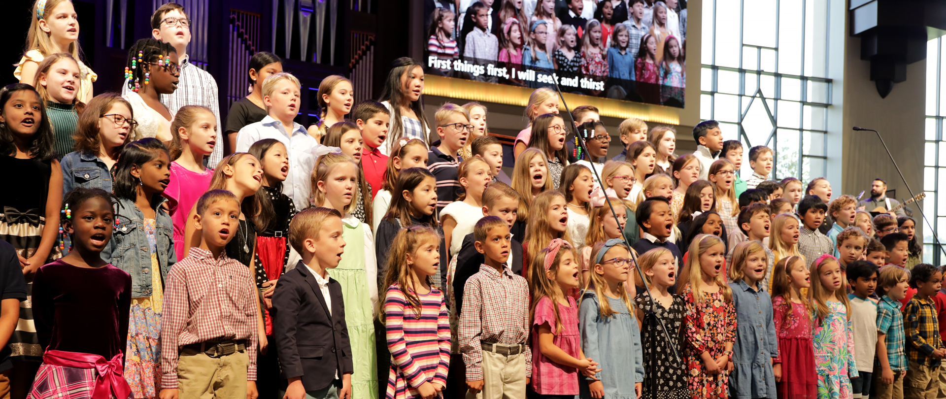 Kids Choir
Grades 1–5
