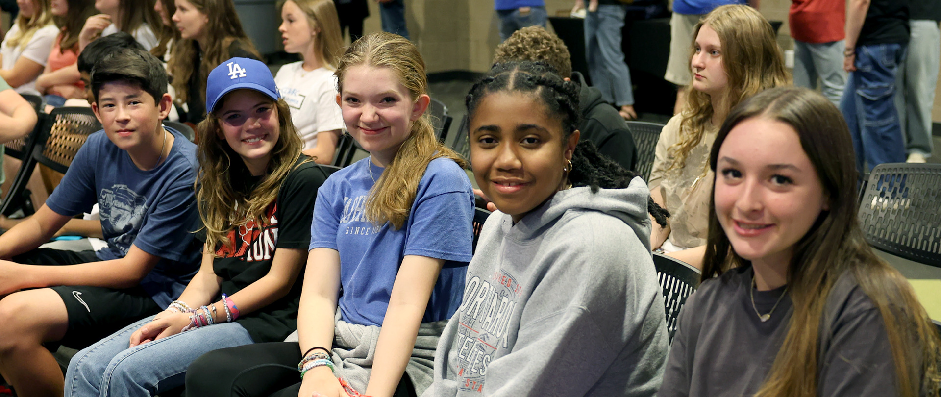 Middle School Ministry
Grades 6–8
