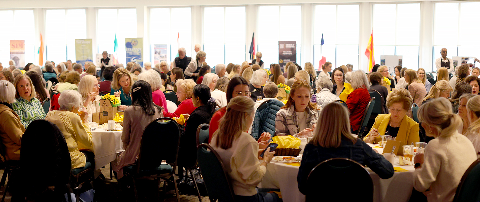 <p>Ladies&rsquo; Missions Lunch<br />
Tuesday, February 24<br />
<i>Register now!</i></p>
