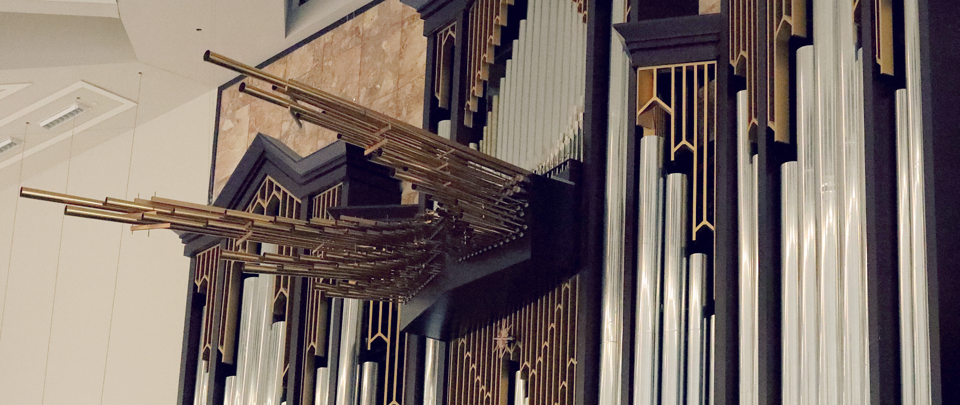 Organ Concert
Thursday, May 22, 11:00 AM
with Vickie McKibben
