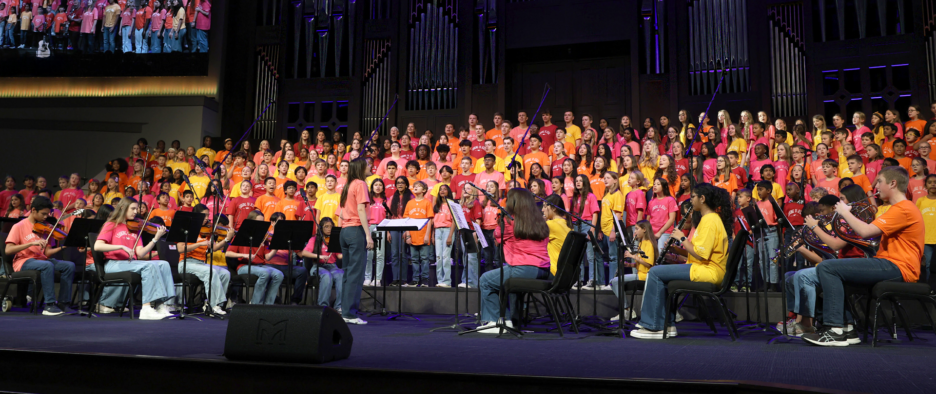 Student Worship Ministry
Choirs, Band, One Voice, & Orchestra
 
