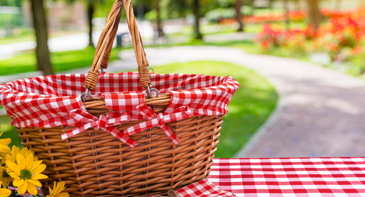 Serving together is a picnic!
